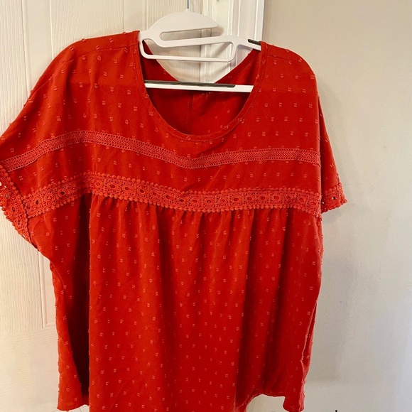 SHEIN Tops - Plus Size Top